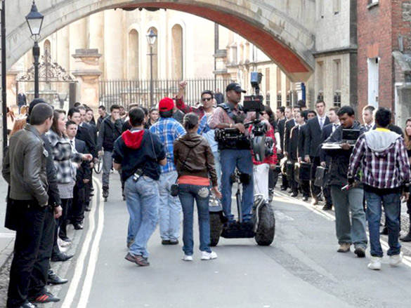 on the sets of desi boyz 11