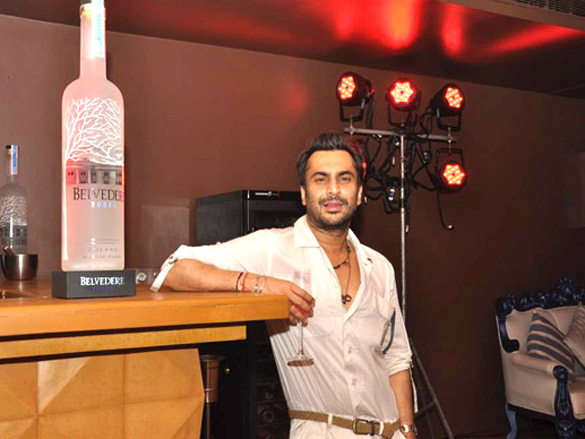 aki narulas bash for belvedere red vodka launch 2