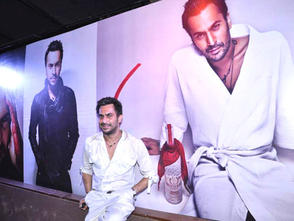 aki narulas bash for belvedere red vodka launch 3