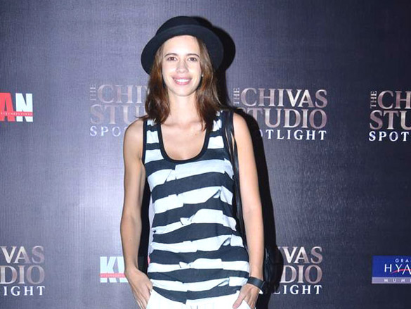 ranbir arjun deepika and nargis grace kwan chivas bash 35