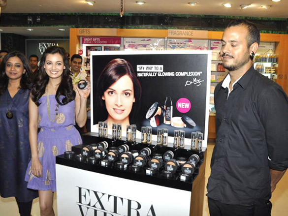 dia mirza announced as bodyshop brand ambassador 2