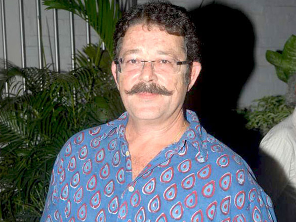 shabana azmi and gulzaar at javed siddiquis roshandan book launch 12