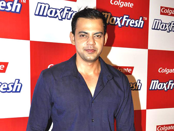 shahid genelia and esha deol grace colgate maxfresh party 14