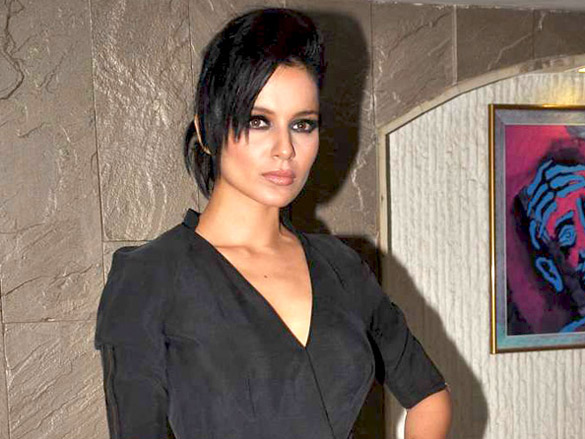 hrithik and other celebs at arjun rampals birthday bash 3
