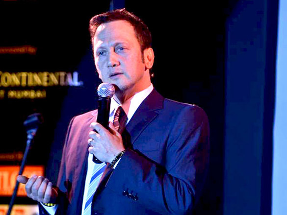 hollywood actor rob schneider at black dog comedy evening 3