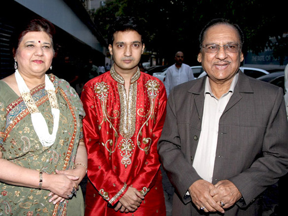 ghulam ali releases manju narains album maula ka darbar 6
