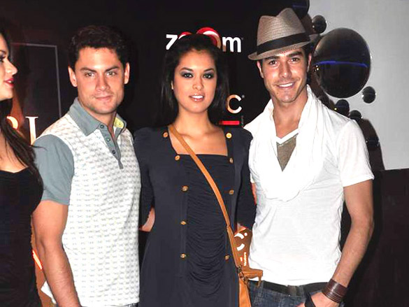 angela jonsson at maxim magazine cover launch 9