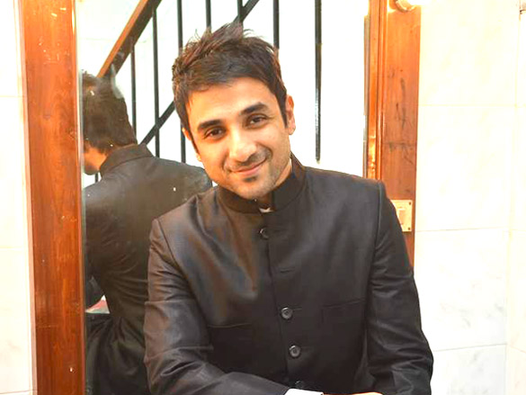 vir das at sophias play 4