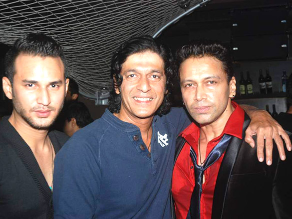 sohail khan and chunky at swaraj kapoors birthday bash 4