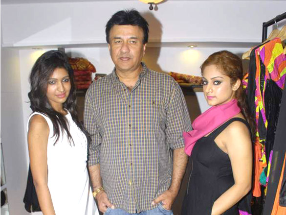 anu malik snapped at designer saba aaliya and neha khannas store 2