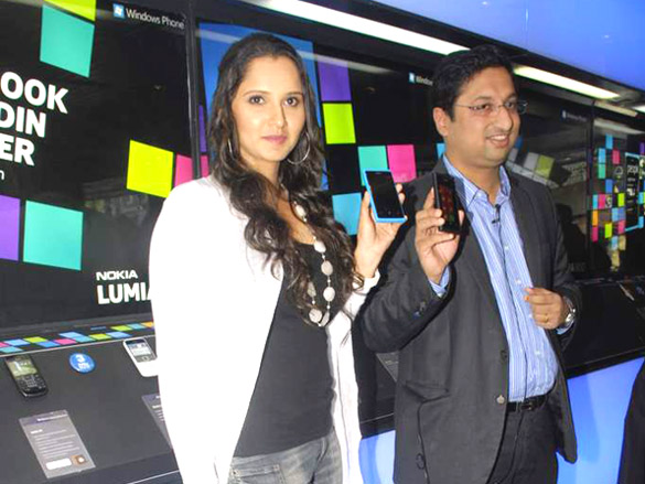 sania mirza at nokia lumia 800 mobile launch 2
