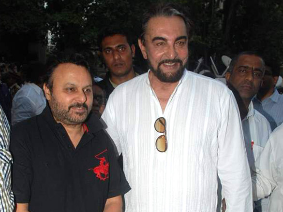 bollywood pays respect at dev anands prayer meet 46