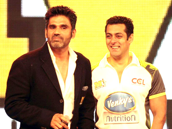 salman and sohail khan at the ccl2 curtain raiser 6
