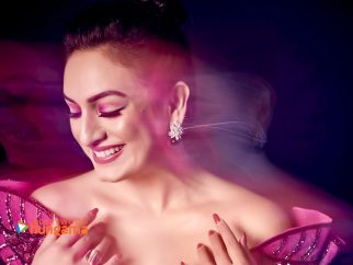 Celebrity wallpaper of Aakriti Kakkar