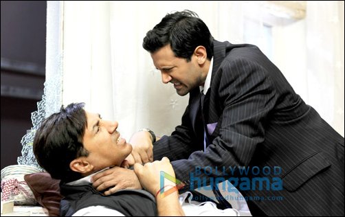 Newcomer punches Sunny Deol in I Love NY
