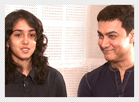 Aamir supports Ira for celebrity football match