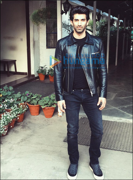 check out aditya roy kapoors top 5 looks during fitoor promotions 2