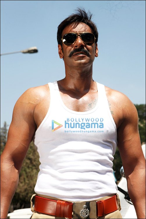 Check Out: Ajay Devgn’s beefy look for Singham