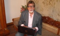 “Aladin is good family film with lovely ambience & fantastic special effects” – Big B