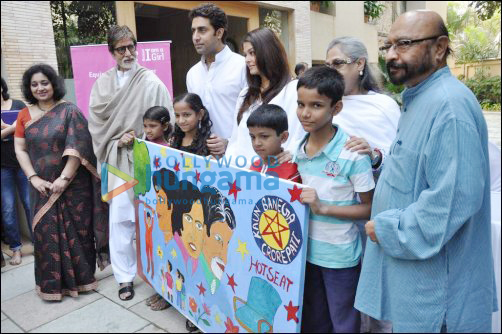 Big B donates 25 lakhs to Plan India for upliftment of girl child