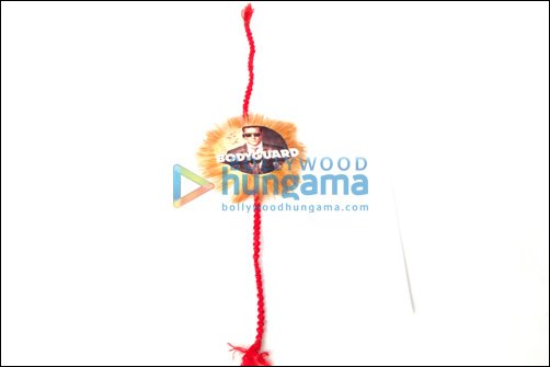 Bodyguard ‘rakhis’ become huge hit in market