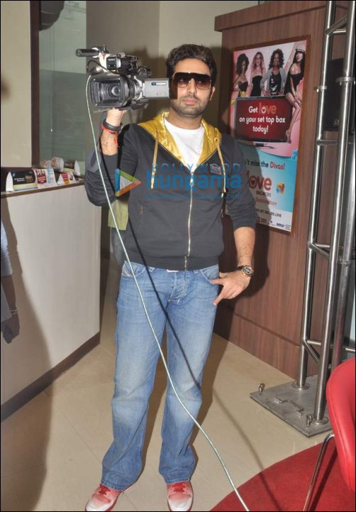 Abhishek and Arbaaz turn cameramen
