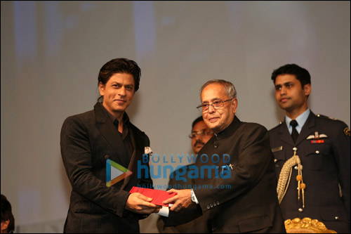 Check out: SRK awarded by President of India