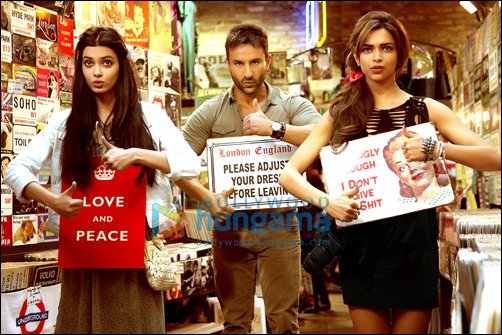 Saif, Deepika and Diana strike a pose in Cocktail