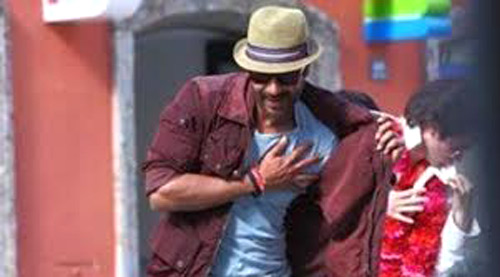 Ajay Devgn’s cool moves in Action Jackson borrowed from Rajinikanth?