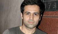Disguised Emraan makes his way into theatres playing OUATIM Disguised Emraan makes his way into theatres playing OUATIM