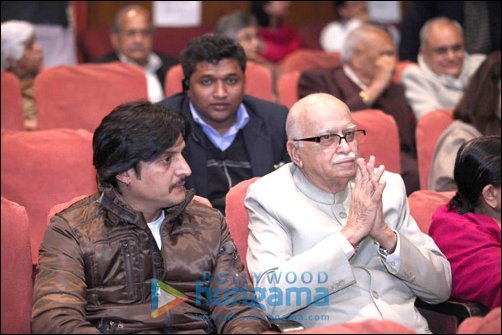 L.K Advani praises Neeraj Pandey for Special 26