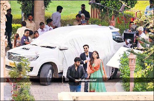 Check out: Ranbir Kapoor, Anushka Sharma and Fawad Khan shoot in Rajasthan