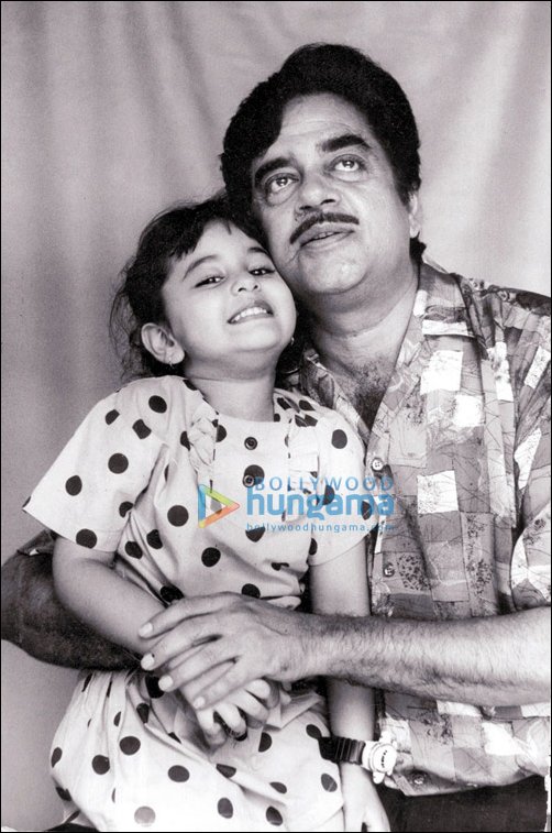 Check out: Rare childhood picture of Sonakshi with dad Shatrughan Sinha