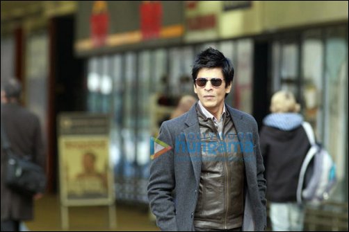 Check Out: SRK and Kunal Kapoor shoot for Don 2 in Berlin