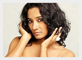 Tannishtha takes a dig at Bollywood stars at Cannes