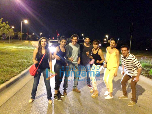 Check out: ‘We are a family’ moment of Bollywood celebs