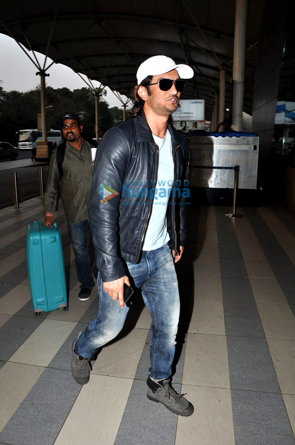sushant singh rajput javed akhtar snapped at the airport 7
