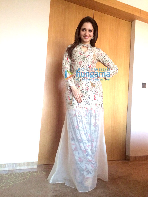 tamannaah bhatia at the launch of lot smart mobile shoppe 4