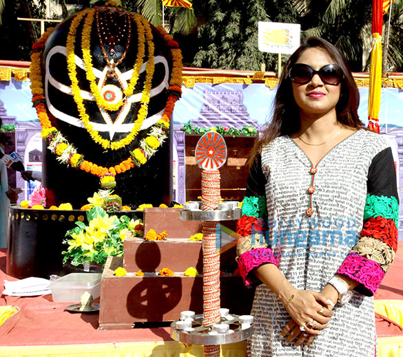 celebs visit brahma kumaris camp at andheri to seek blessings of lord shiva 5