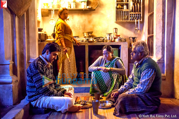 dum laga ke haisha 24