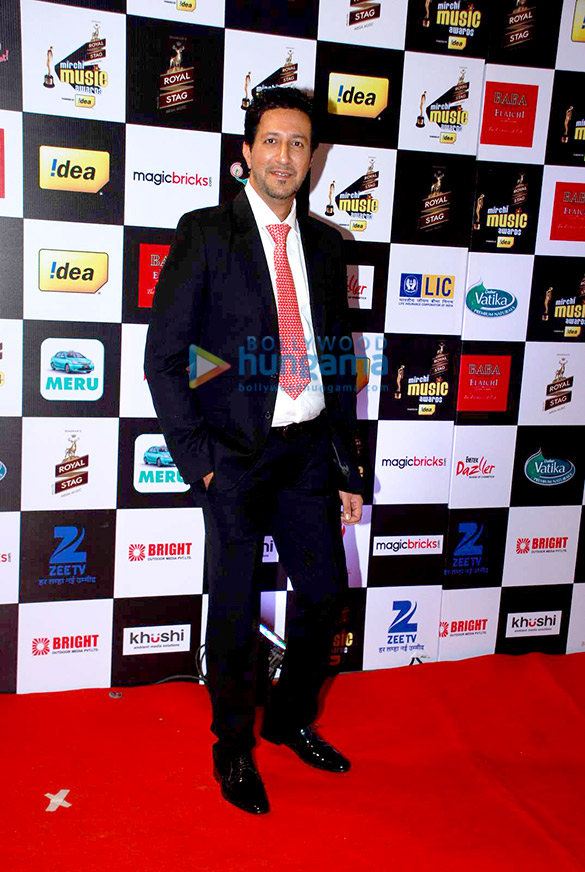 celebs grace 7th mirchi music awards 37