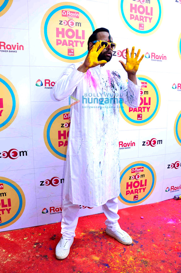 sunny leone rakhi sawant poonam pandey at zooms holi bash 9