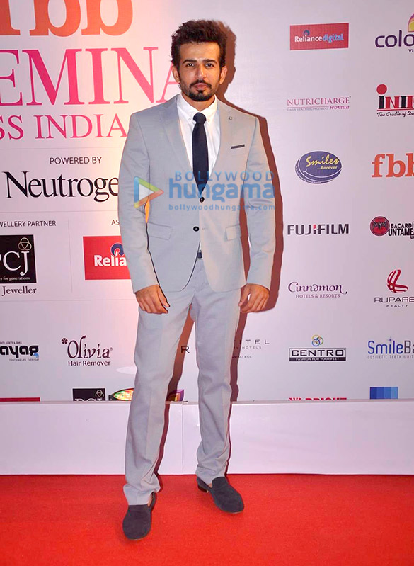 celebs grace the grand finale of fbb femina miss india 2015 12