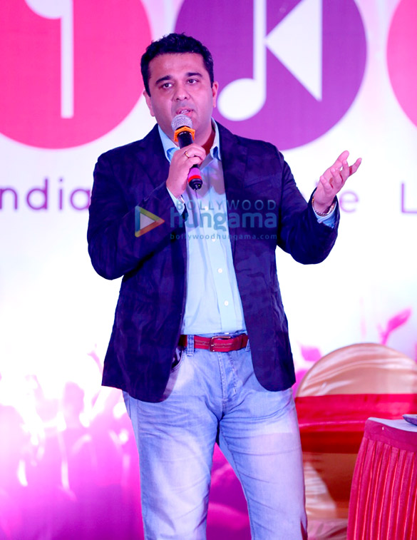 sonu nigam suresh wadkar at the launch of indian karaoke league 8