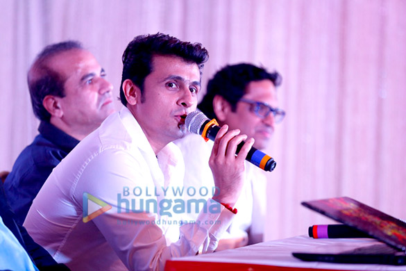 sonu nigam suresh wadkar at the launch of indian karaoke league 4