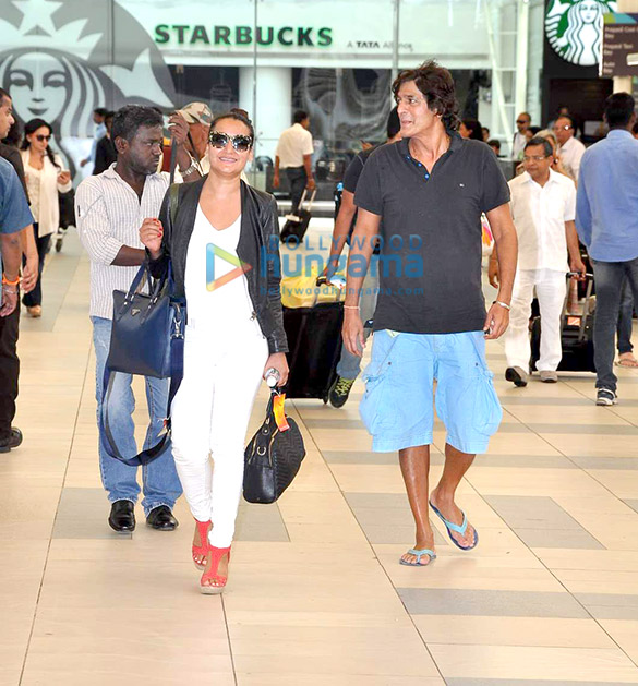 celebs return from planet hollywood launch in goa 11