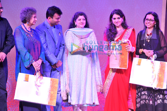 celebs at the 18th annual fashion awards nite of b d somani iaft 4