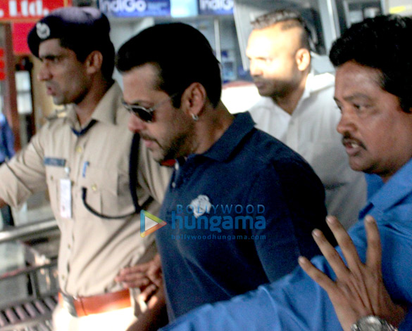 salman khan returns from kashmir to attend his judgement day in court 3