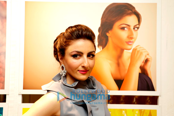 soha ali khan snapped at the photo exhibition the spirit of the zoya woman 4