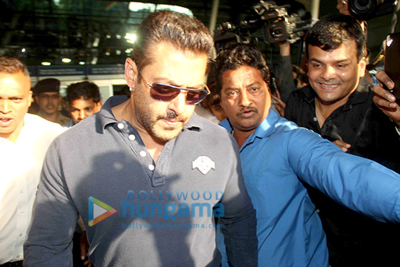 salman khan returns from kashmir to attend his judgement day in court 5